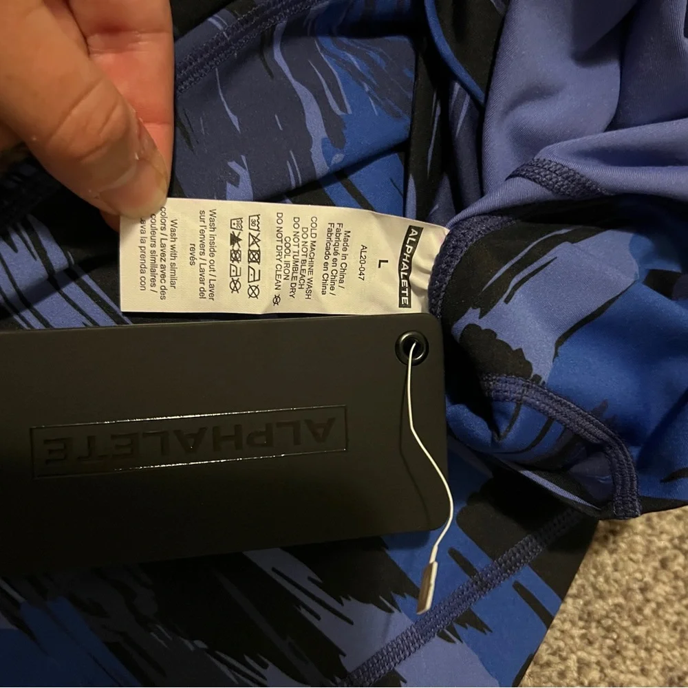 Alphalete Leggings - Picture 6 of 6